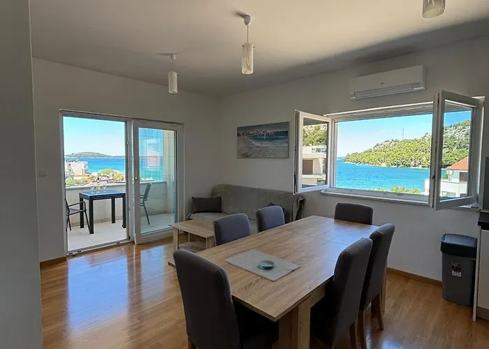 Sea View Apartments Zaboric